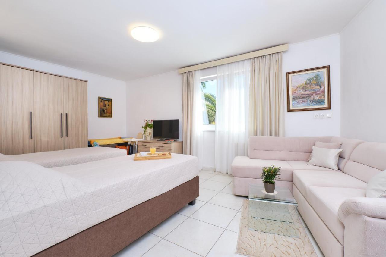 Apartments Antares Mali Lošinj Exterior foto